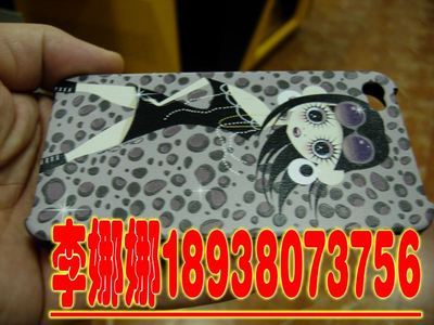智能印花設(shè)備 一機(jī)多用實(shí)現(xiàn)手機(jī)外殼、平板保護(hù)殼與卡式U盤(pán)表面打樣與打印
